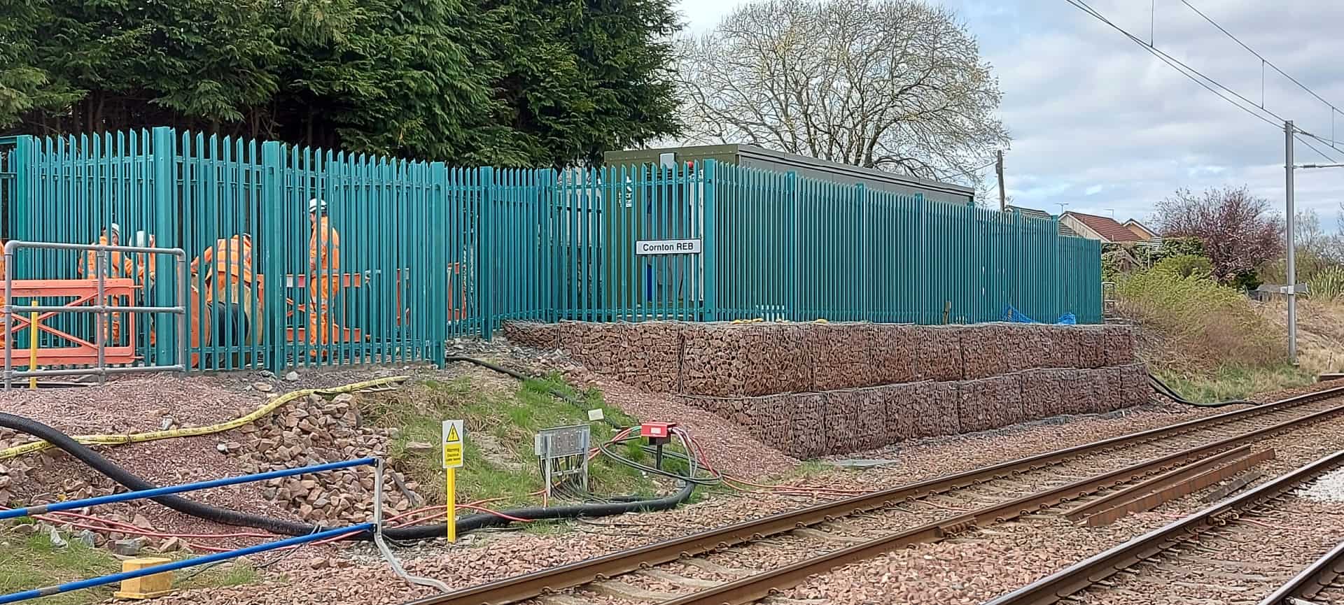 grp palisade fencing for rail network