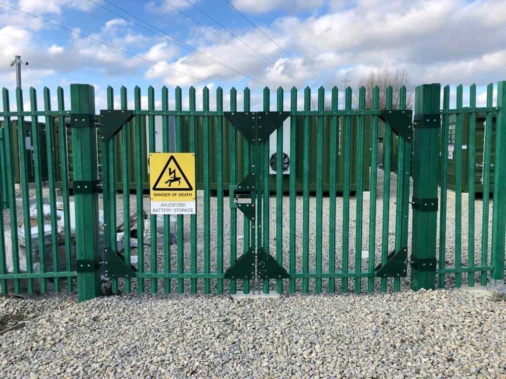 grp fecing solution supplied by engineered composites